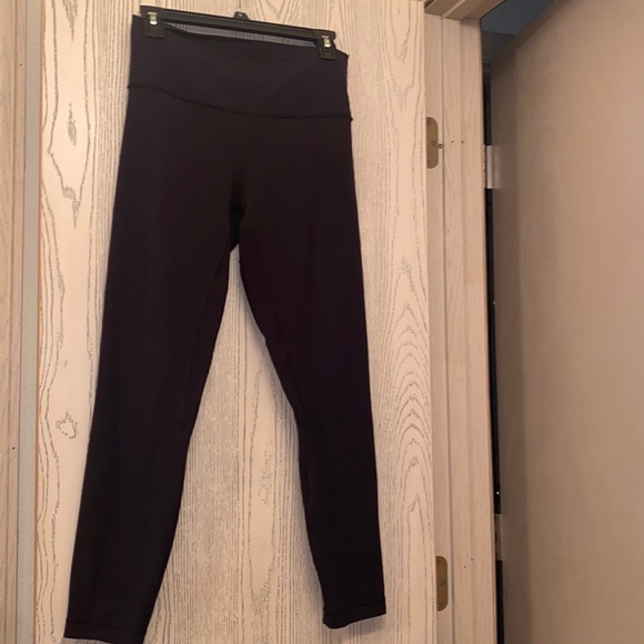 Lululemon leggings. My favorite .Now I have the shorts version. - Picture 2 of 9